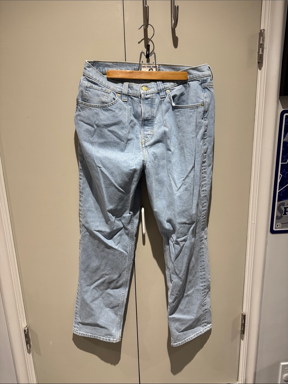 We The Free Light Blue Relaxed Women’s Jeans